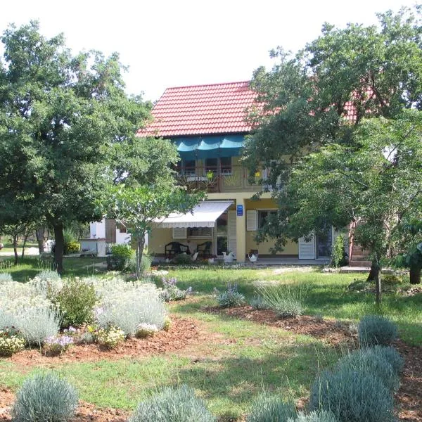 Apartment Kovacic Jurlina, hotel in Poljica