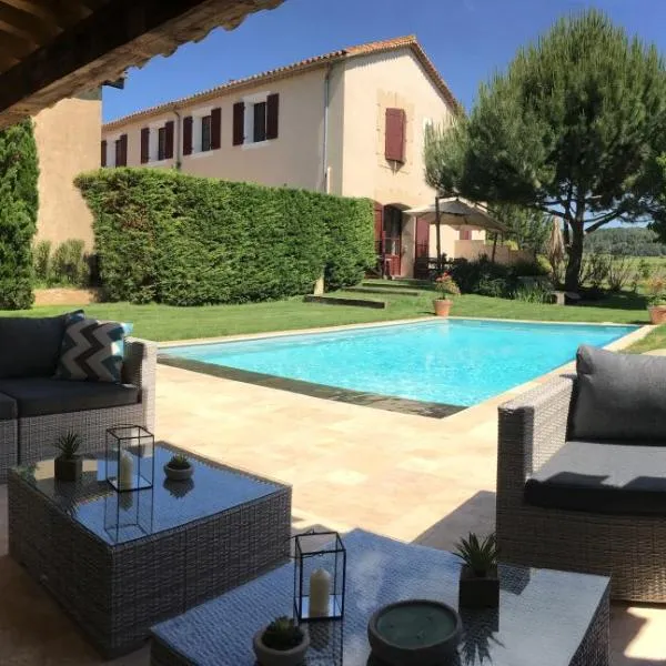 Gîtes la Vernède, Hotel in Nissan-lez-Enserune