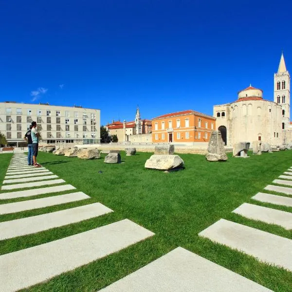 Apartments Maruna Self check-in, готель у місті Zadar