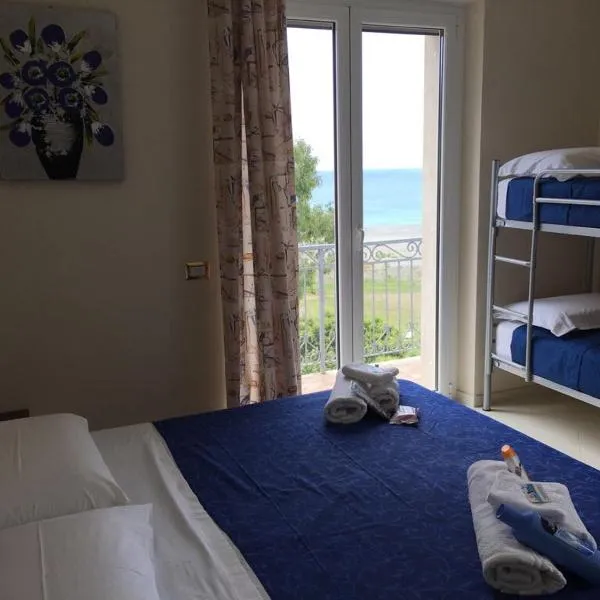 B&B Riviera Azzurra, hotel v destinácii Cirella