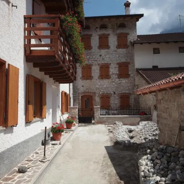 Albergo diffuso Valcellina e Val Vajont in Cimolais, hotel a Basoia