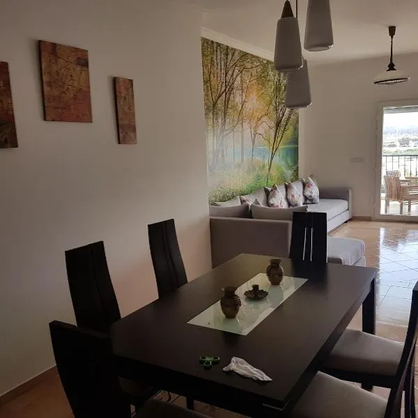 Appart marina saidia ap8, hotel v destinaci Saïdia