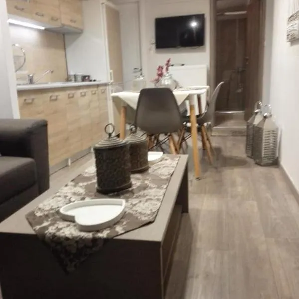 Koala Apartments- Irida, Elea Ierissos: Ierissos şehrinde bir otel