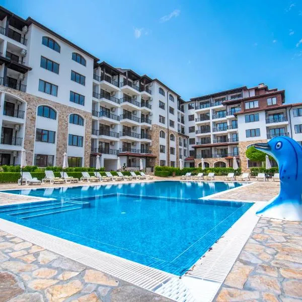 Apollon Apartments, hotell i Nesebar