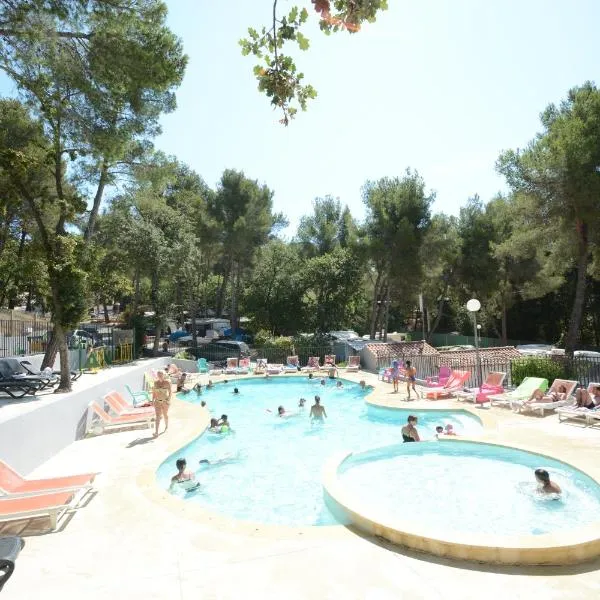 Camping les Playes, hotel v destinaci Six-Fours-les-Plages