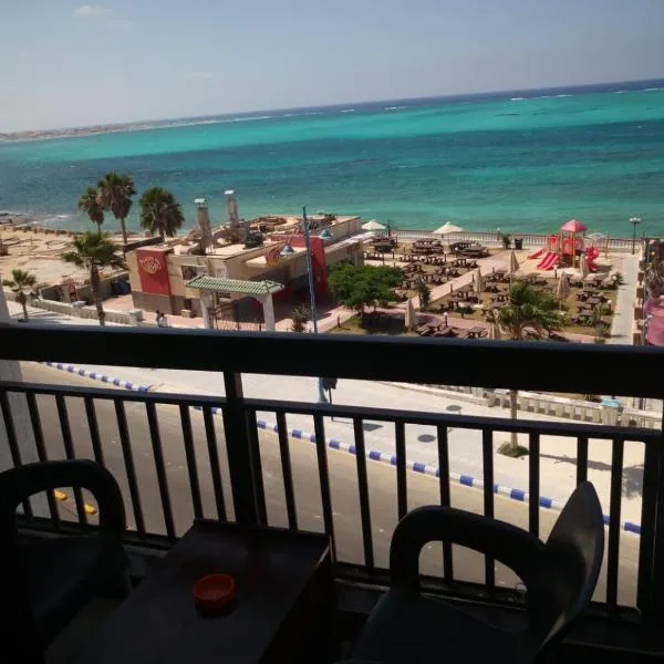 Royal Crown Hotel Marsa Matruh, hotel en Marsa Matruh