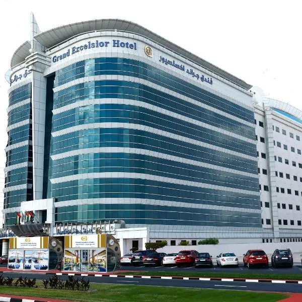 Grand Excelsior Hotel - Bur Dubai, hotel Al Barāḩah városában