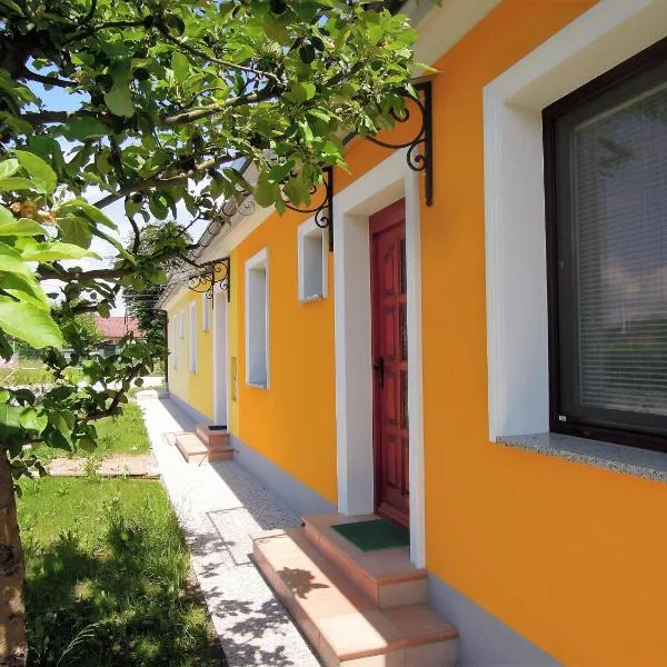 Apartment Antonia, hotel en Dobova