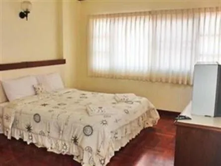 M In Korat Service Apartment, hotel v destinaci Nakhon Ratčasima