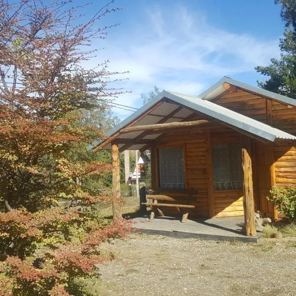 Complejo La Cautiva, hotel a Lago Futalaufquen