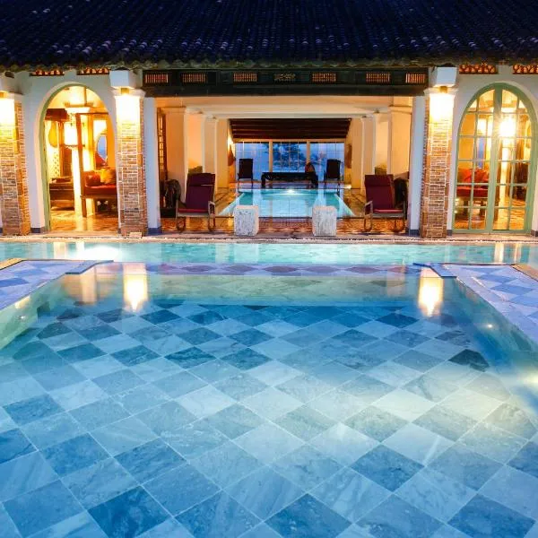 Villa Louise Hue Beach Boutique Hotel, hotel v destinaci Hue