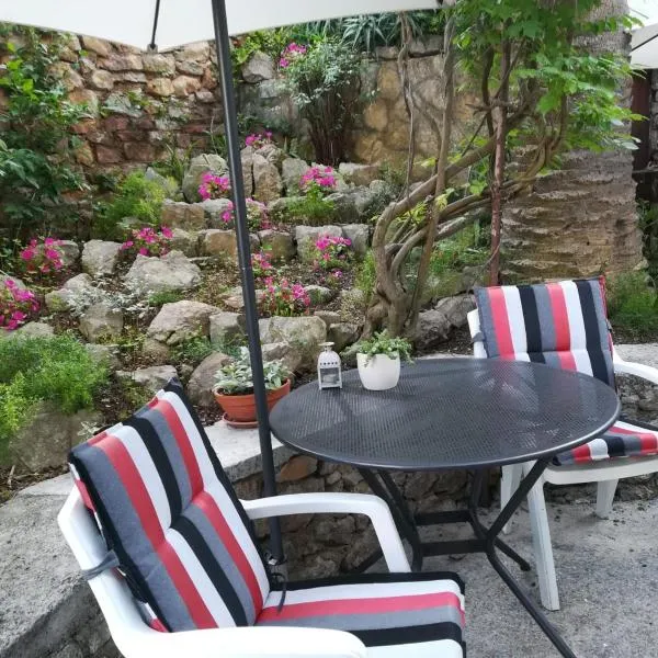 Apartments Veli Lošinj, hotel v destinaci Veli Lošinj