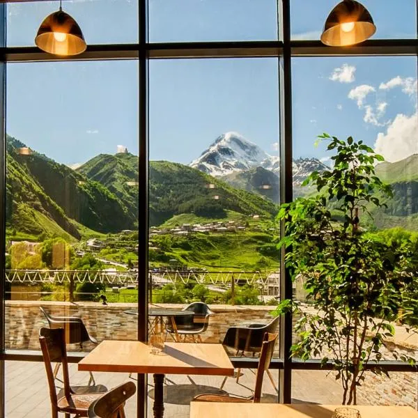 Porta Caucasia Kazbegi, hotel in Kazbegi