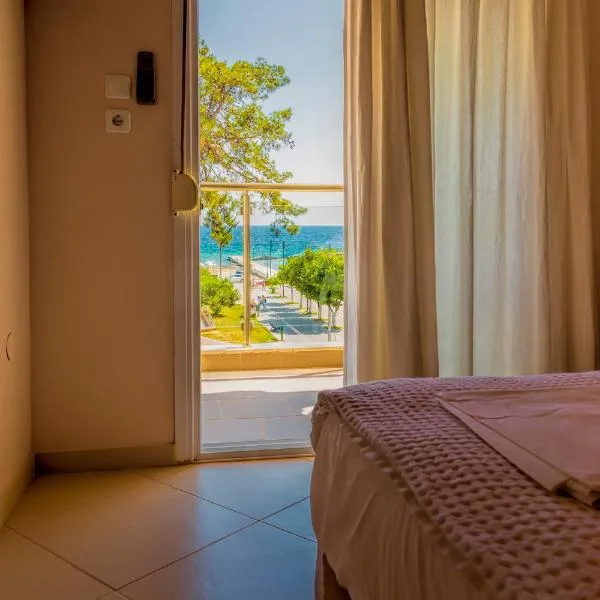 Le Monde SeaView Suites, hotel v destinaci Nea Kallikratia