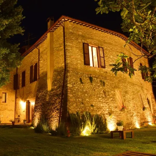 Campagna in Compagnia, hotel di Vallo di Nera