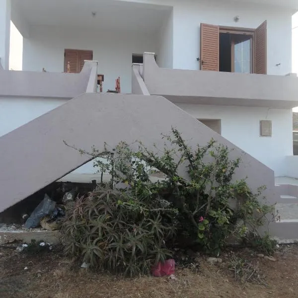 Papadiokampos Maissonete, hotel in Roússa Límni