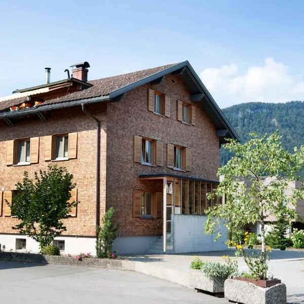 Appartement Isabella, hotel sa Bezau
