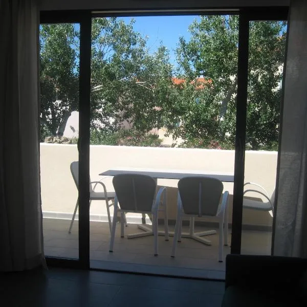 Residences Santa Vittoria, hotel v destinaci Algajola