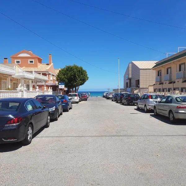 A un paso del mar La Mata, hotel v destinácii La Mata
