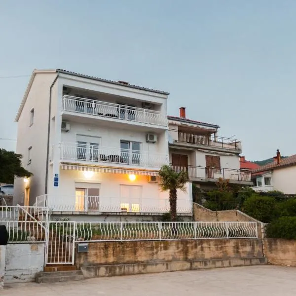 Apartmani Kristijan, hotel v destinaci Crikvenica
