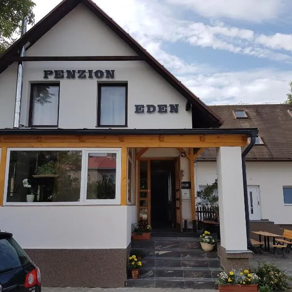 Penzion Eden Turnov, hotel di Turnov