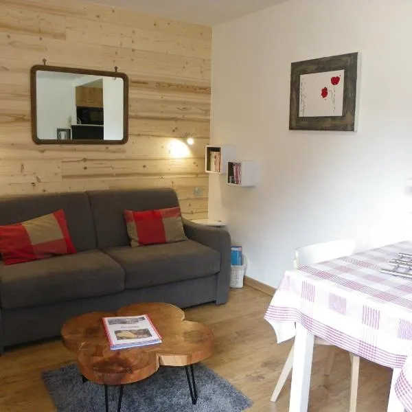 Serre Chevalier Studio l'ETAP' au pied des pistes, Hotel in La Salle Les Alpes