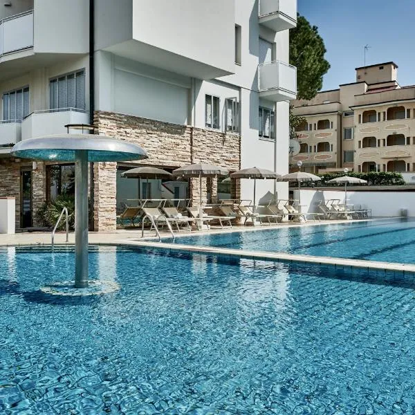 밀라노 마리티마에 위치한 호텔 Rouge Hotel International