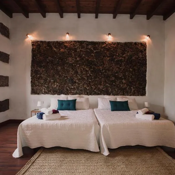 Hotelito Rural Flor de Timanfaya, hotel en Tinajo