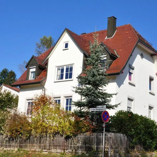 Villa LamBa Gastezimmer, hotel en Alfdorf