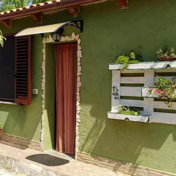 Appartamento Il Salice, hotel v destinaci Casa Minnina