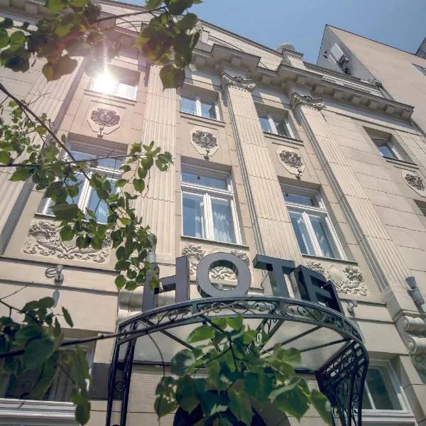 Public House Hotel, viešbutis Belgrade