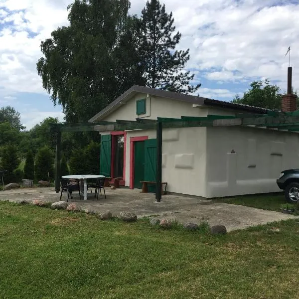 Chata nad Wisłą u Macieja, hotel in Zdwórz