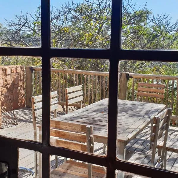 Milorho Lodge, hotel i Buffelspoort