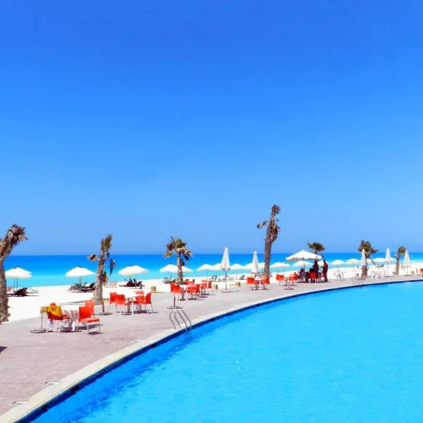 Marseilia Beach 3 Families Only, hotel a El Alamein