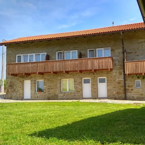 Apartmaji Suhorje, hotel in Suhorje