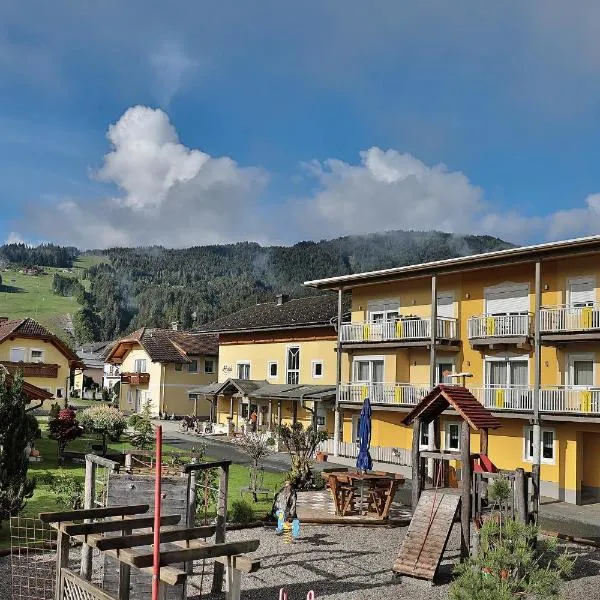 Hotel Garni Zerza, hotel Tröpolachban