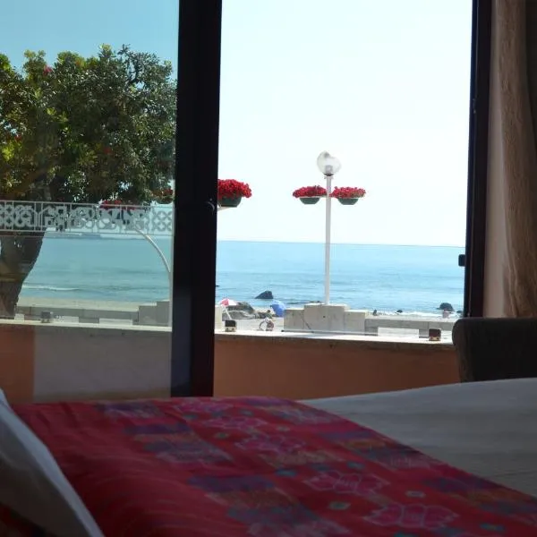 Hostel D'Avenida, viešbutis mieste Vila Praia de Âncora