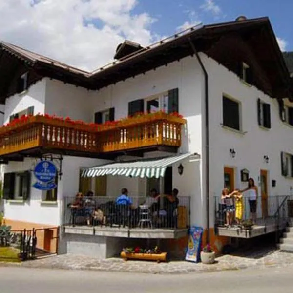 B&B Meublè Giustina, hotel v Auronzo di Cadore