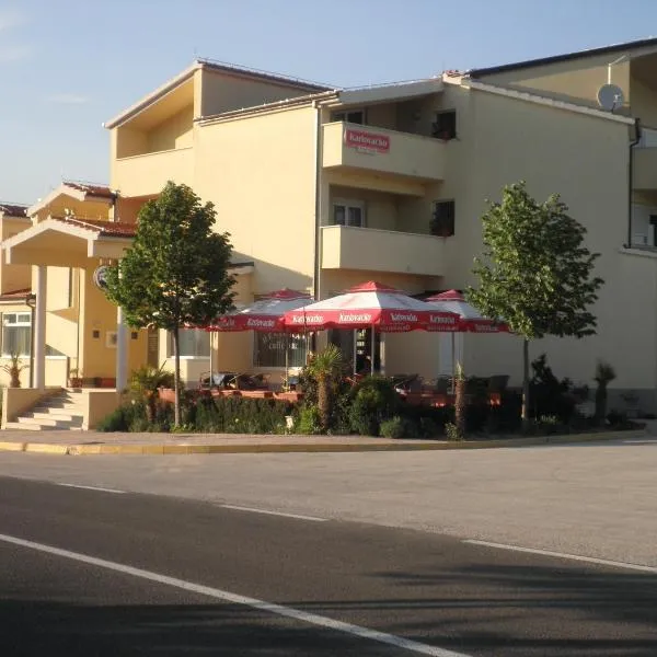 Motel Janković, hotel in Brnaze