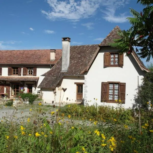 B&B - Chambres d'Hôtes Acoucoula, hotel em Argagnon