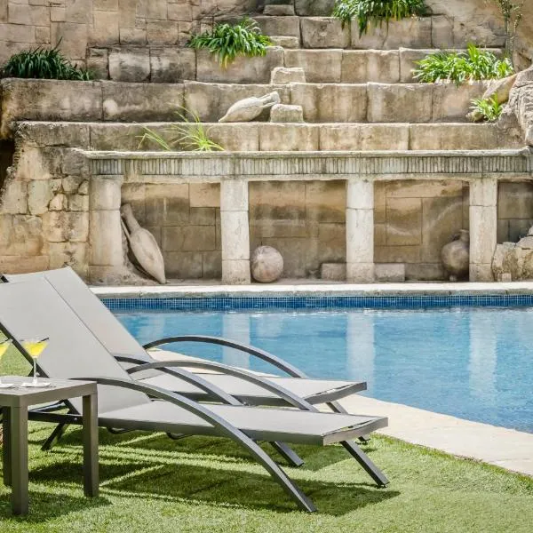 Exe Cunit Suites & Spa, hotel v destinácii Cunit