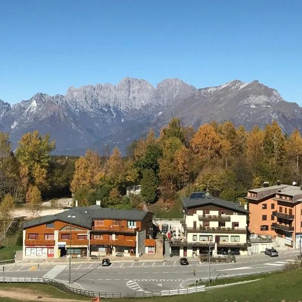 Albergo Slalom, hotel in Pieve dʼAlpago