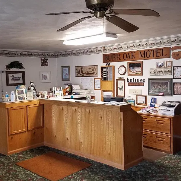 Burr Oak Motel，Algona的飯店