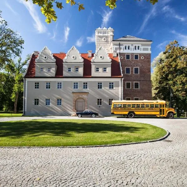 Zamek Topacz, hotel in Pietrzykowice