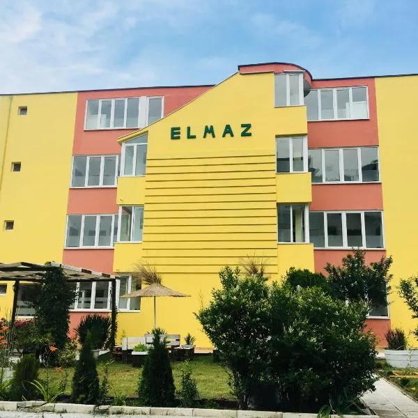 Hotel Elmaz, готель у місті Лозенець