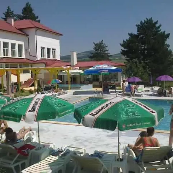 Kremena Guest House, hotel in Mezdra