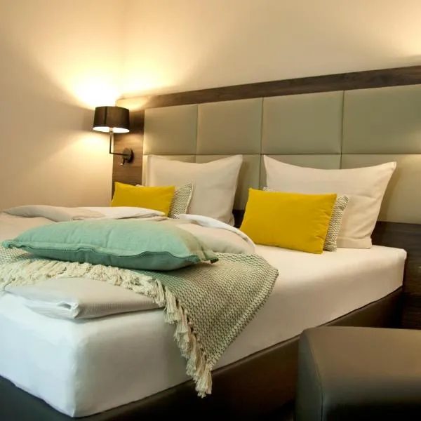 Hotel Am Moosrain Garni, Hotel in Eitting