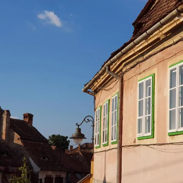 Santino Apartment, hotel v destinaci Sibiu