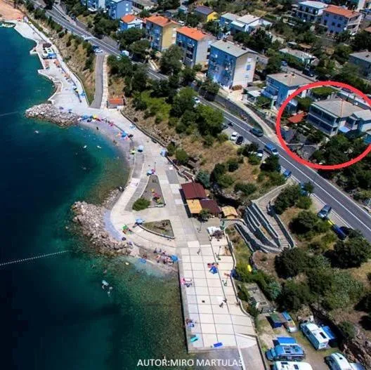 Apartments NONO, hotel in Senj