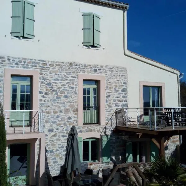 L'Ours des Corbières - Chambres d'hôtes, hotel in Lairière